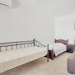 费尔吉纳星级酒店 尼基亚娜
