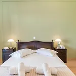费尔吉纳星级酒店 尼基亚娜