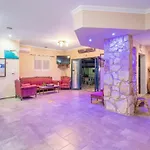 费尔吉纳星级酒店 3* 尼基亚娜