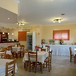费尔吉纳星级酒店 酒店 尼基亚娜